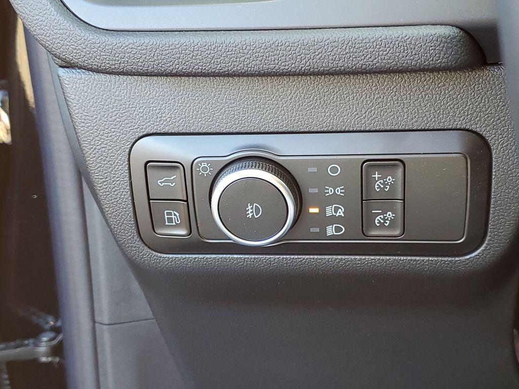 new 2026 Ford Escape PHEV car, priced at $34,326