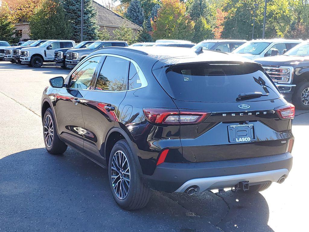 new 2026 Ford Escape PHEV car, priced at $34,326