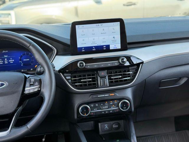 used 2022 Ford Escape car, priced at $22,000