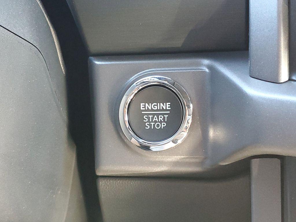 new 2025 Ford F-150 car, priced at $52,240