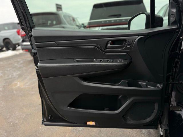 used 2024 Honda Odyssey car, priced at $26,000