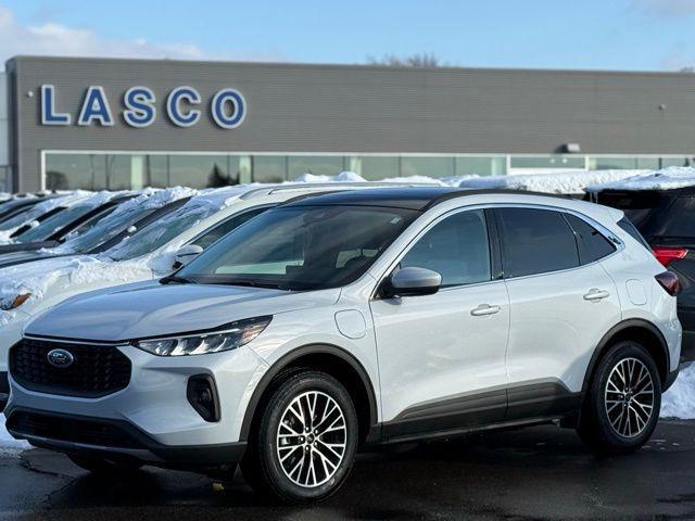 used 2025 Ford Escape PHEV car, priced at $29,500