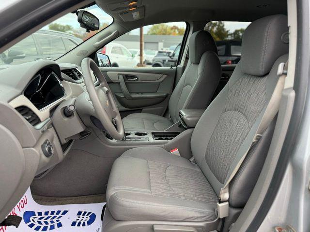 used 2017 Chevrolet Traverse car, priced at $7,000