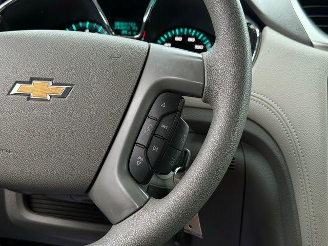 used 2017 Chevrolet Traverse car, priced at $7,000