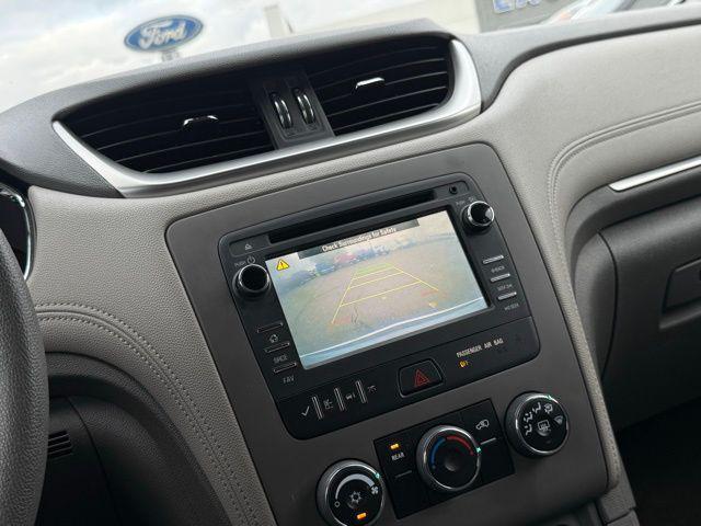 used 2017 Chevrolet Traverse car, priced at $7,000