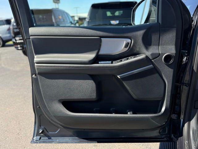 used 2025 Ford Expedition car, priced at $53,000