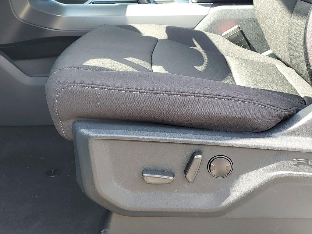 new 2025 Ford F-150 car, priced at $51,000