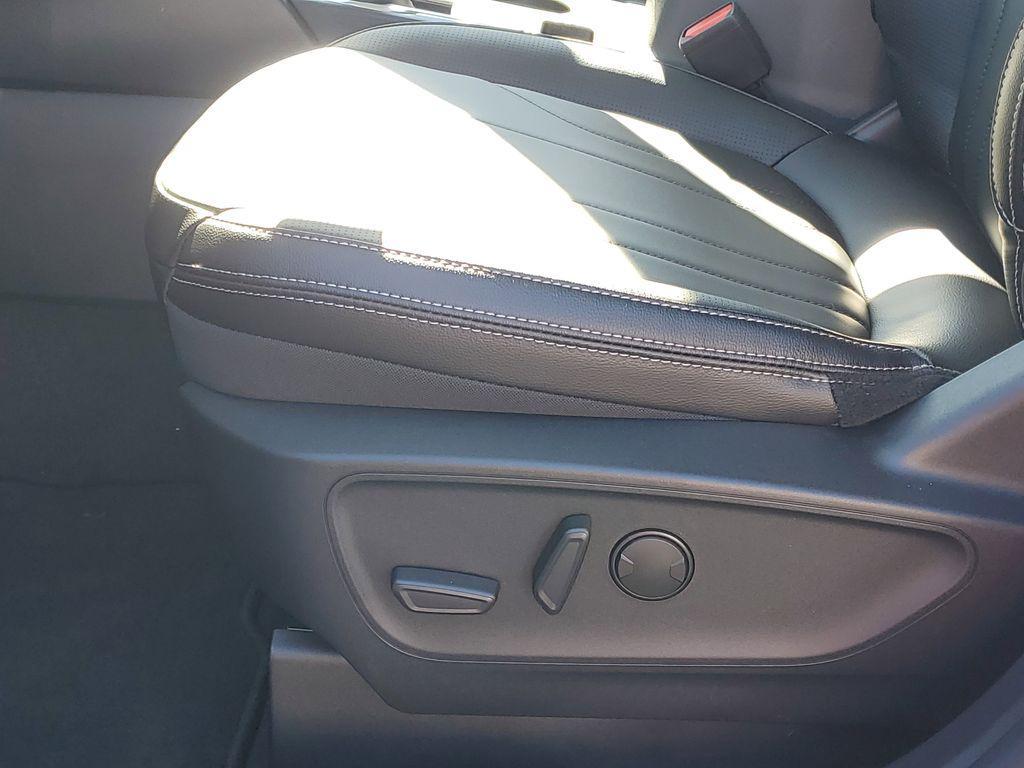 new 2026 Ford Escape PHEV car, priced at $34,059