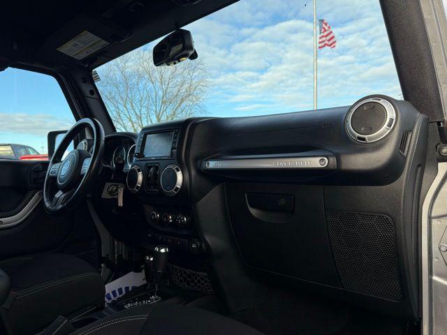 used 2016 Jeep Wrangler Unlimited car, priced at $15,500