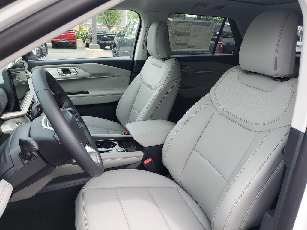 new 2026 Ford Explorer car, priced at $47,281