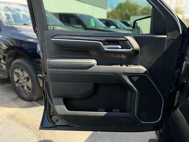 used 2022 GMC Sierra 1500 car, priced at $39,000