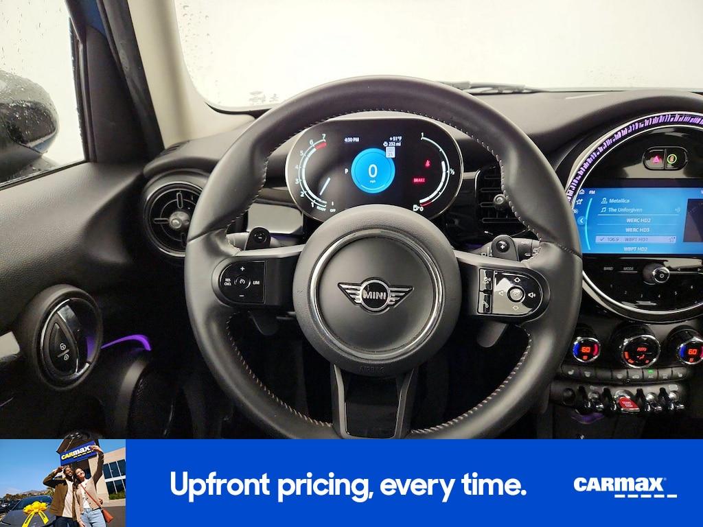 used 2023 MINI Hardtop car, priced at $23,998