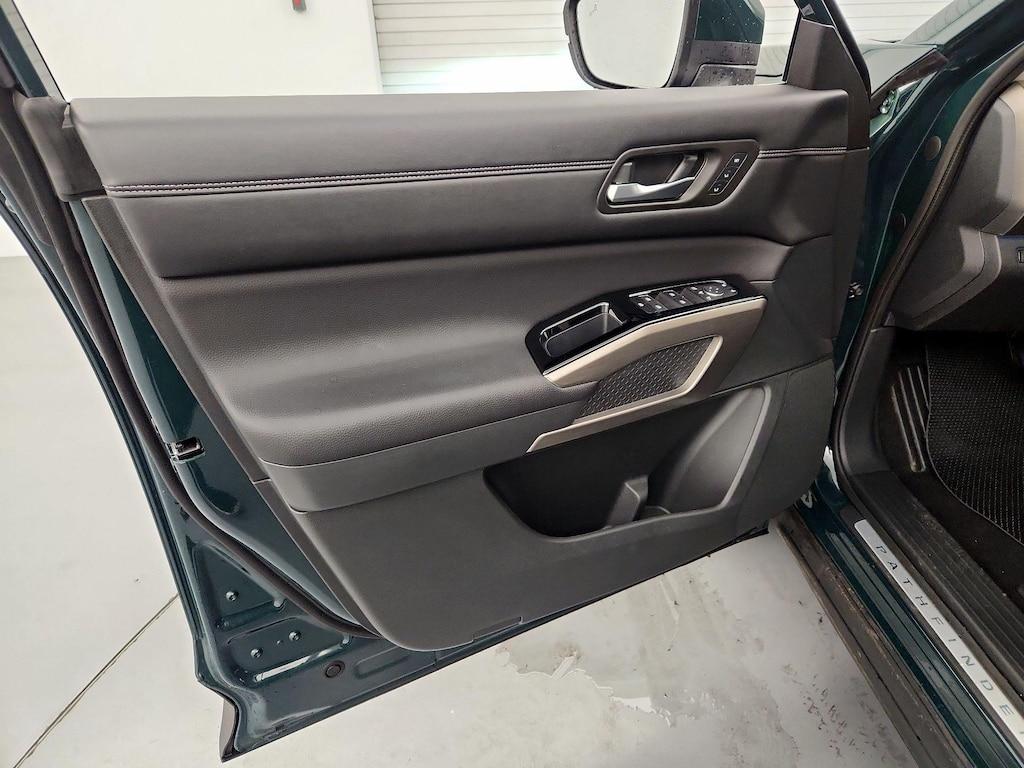 used 2024 Nissan Pathfinder car, priced at $36,998