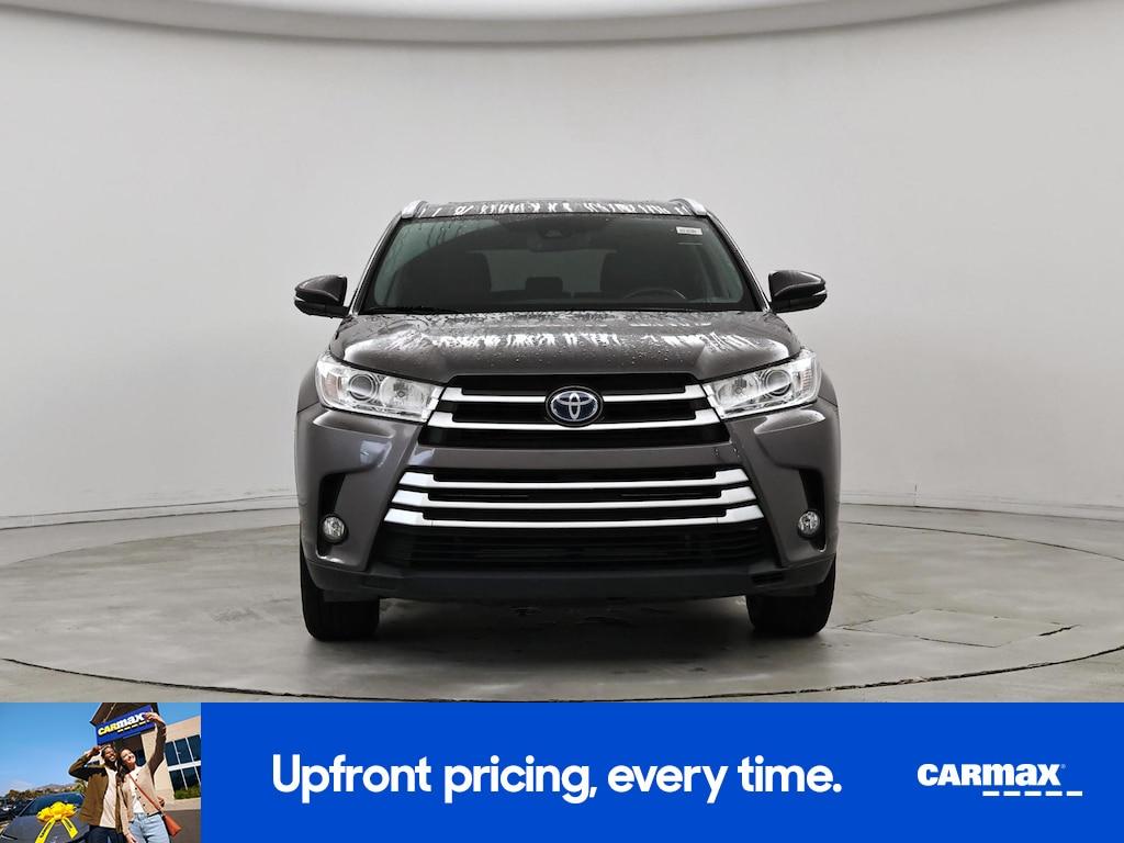 used 2018 Toyota Highlander Hybrid car, priced at $23,998