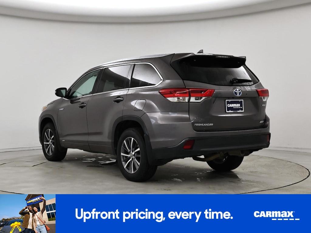 used 2018 Toyota Highlander Hybrid car, priced at $23,998