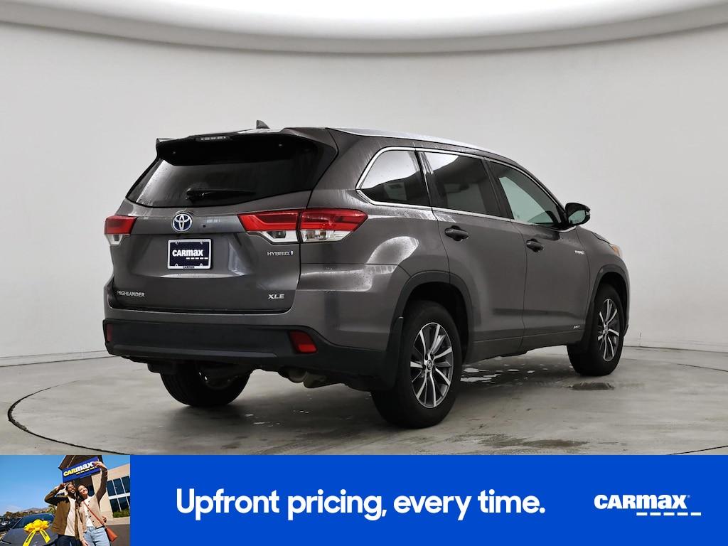 used 2018 Toyota Highlander Hybrid car, priced at $23,998