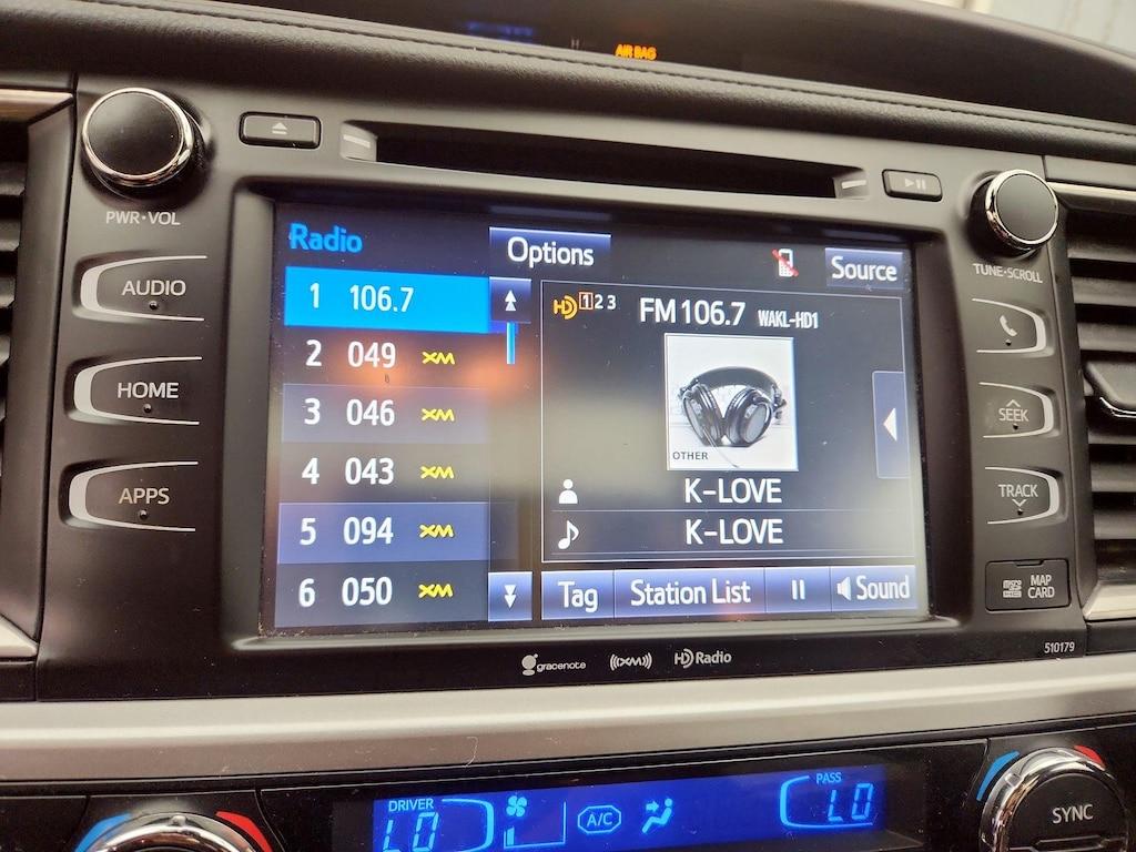 used 2018 Toyota Highlander Hybrid car, priced at $23,998