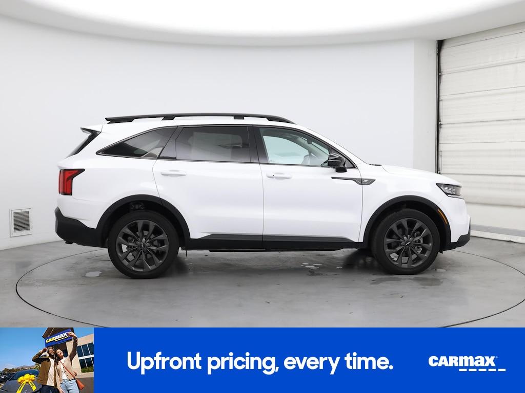 used 2023 Kia Sorento car, priced at $34,998