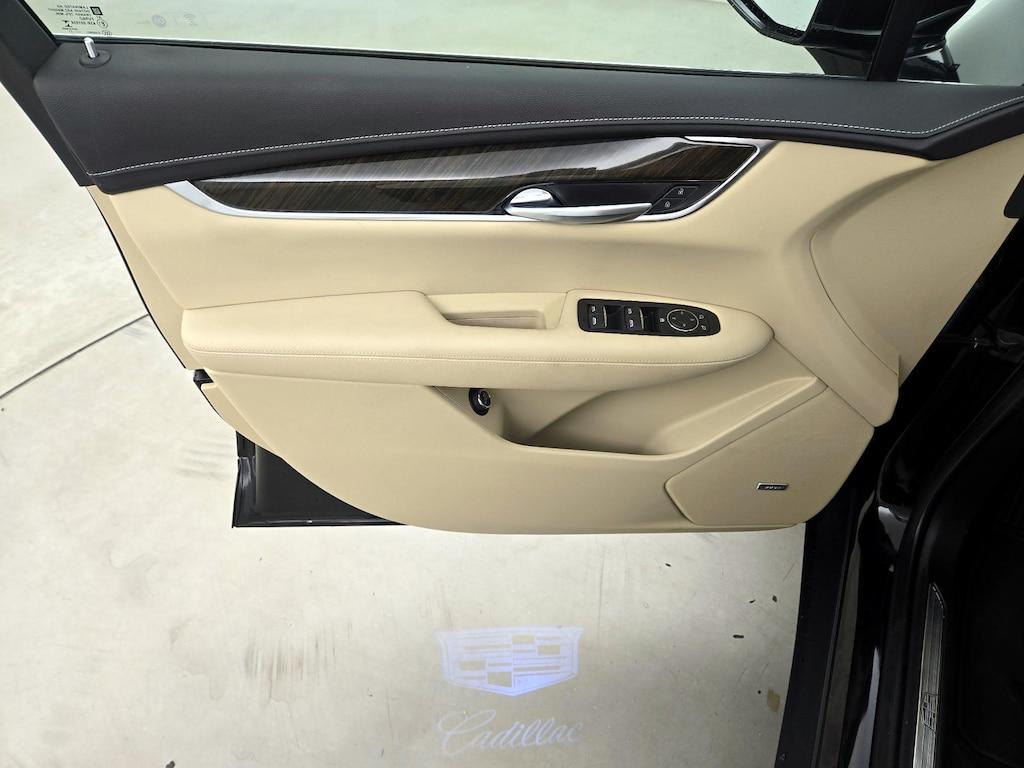 used 2018 Cadillac XT5 car, priced at $23,998