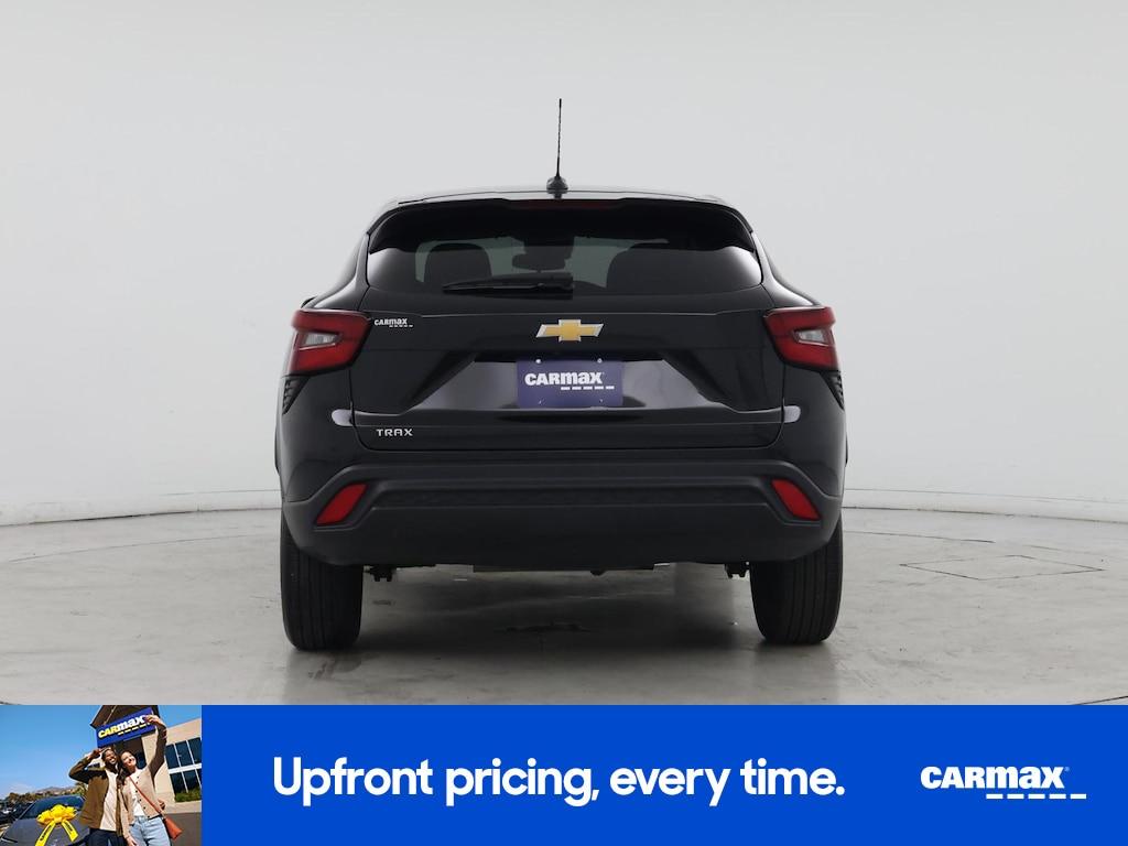 used 2025 Chevrolet Trax car, priced at $23,998