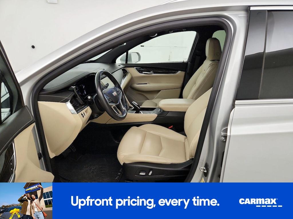 used 2017 Cadillac XT5 car, priced at $18,998