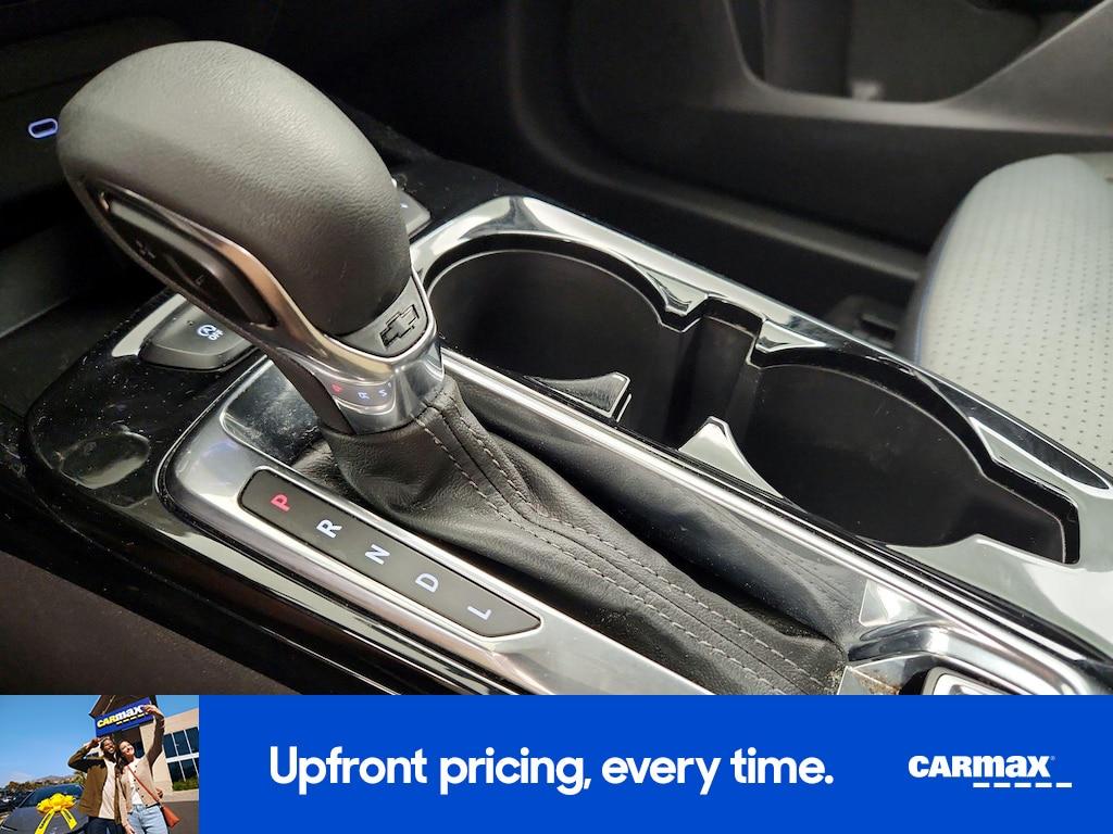 used 2025 Chevrolet Trax car, priced at $20,998