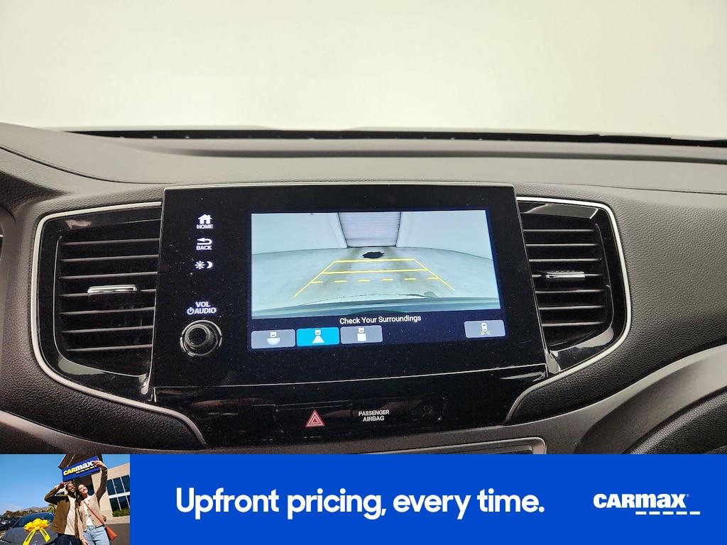 used 2022 Honda Pilot car, priced at $25,998