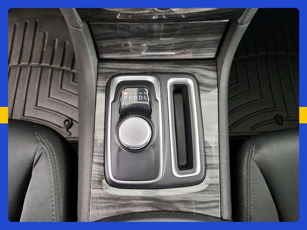 used 2022 Chrysler 300 car, priced at $27,998