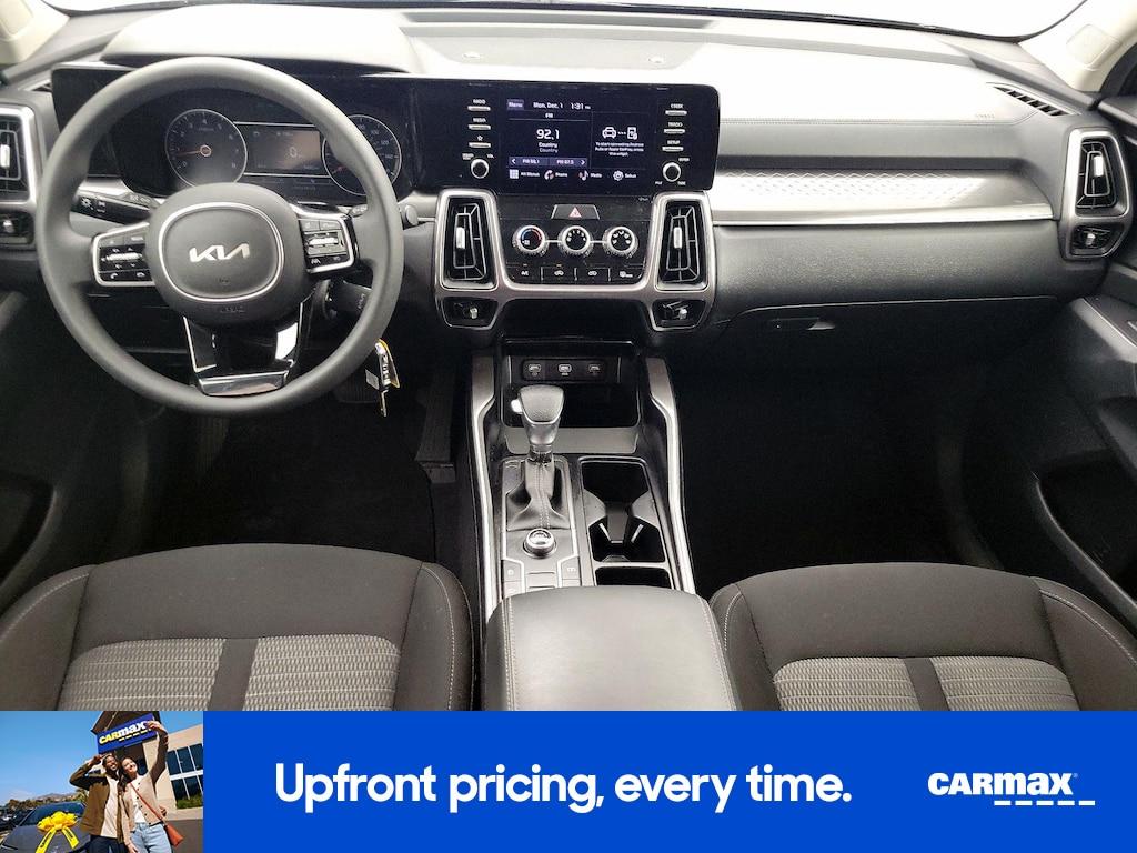used 2023 Kia Sorento car, priced at $22,998