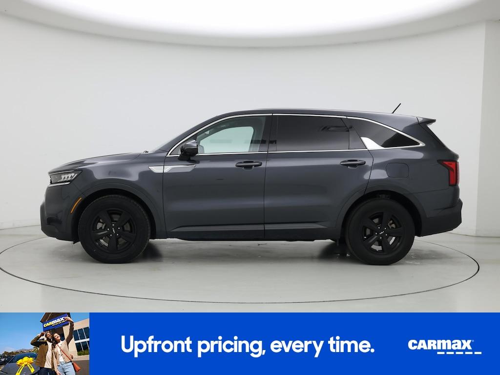 used 2023 Kia Sorento car, priced at $22,998