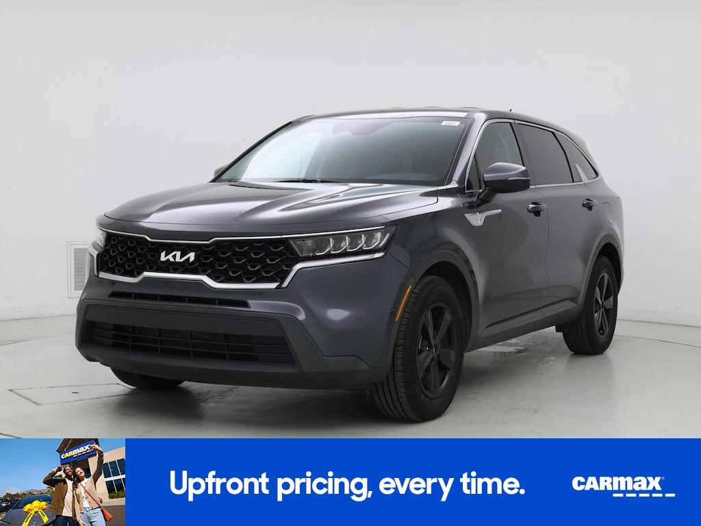 used 2023 Kia Sorento car, priced at $22,998