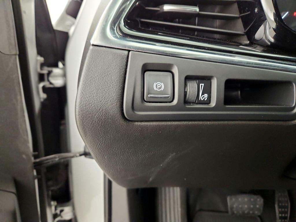 used 2020 Cadillac XT6 car, priced at $28,998