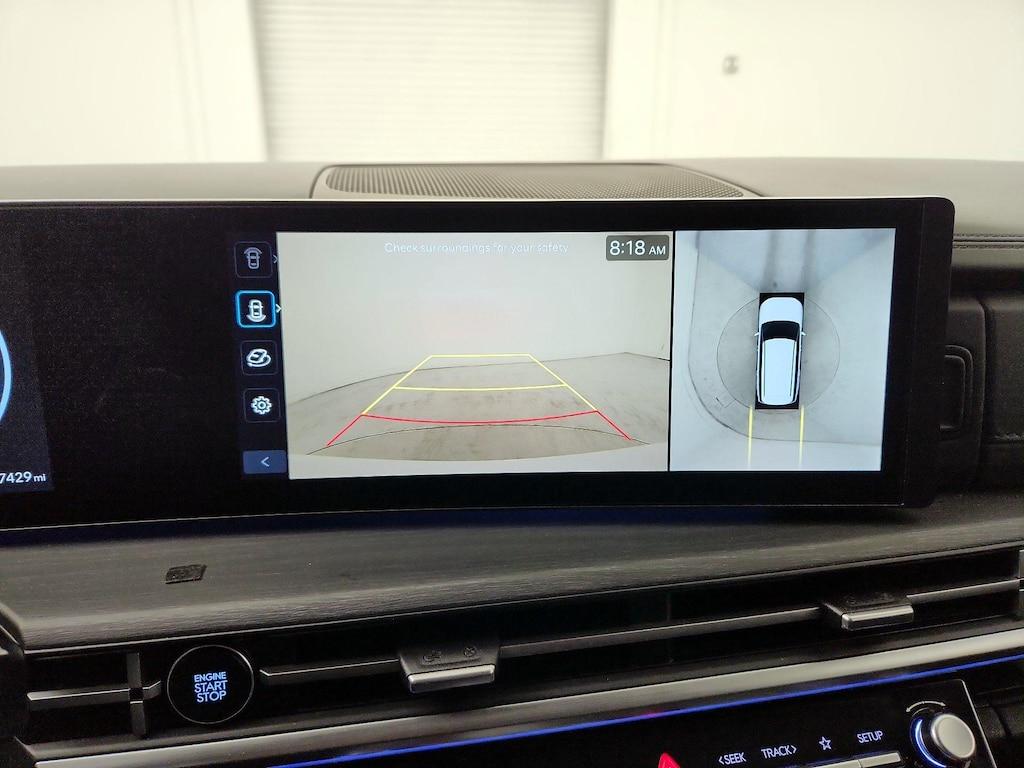 used 2024 Hyundai Santa Fe car, priced at $32,998