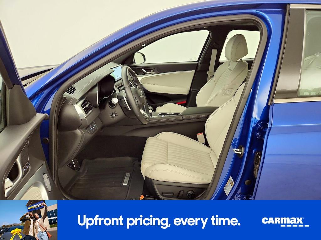 used 2025 Genesis G70 car, priced at $31,998