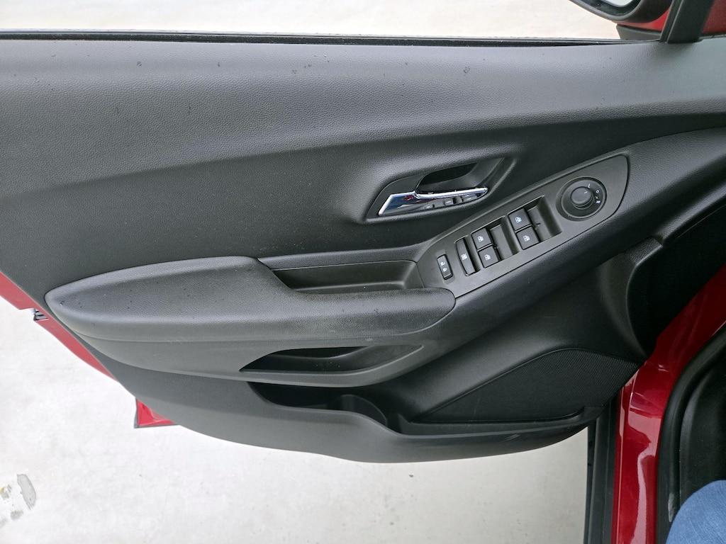 used 2015 Chevrolet Trax car, priced at $13,998