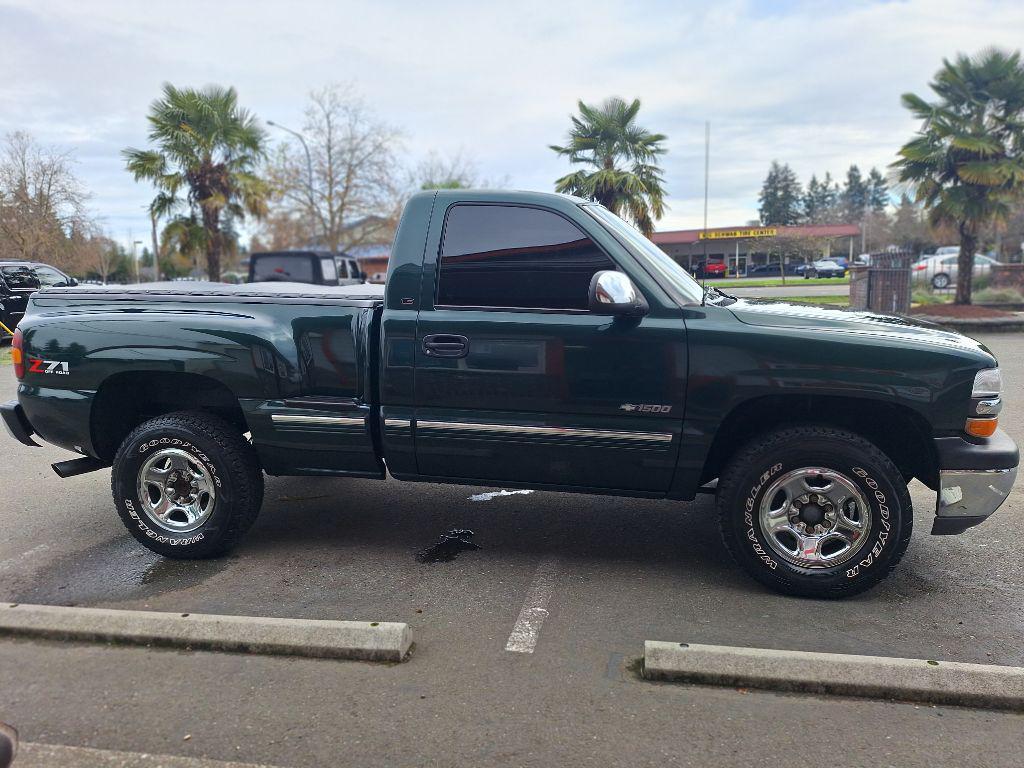 used 2001 Chevrolet Silverado 1500 car, priced at $18,999