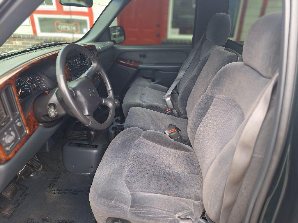 used 2001 Chevrolet Silverado 1500 car, priced at $18,999
