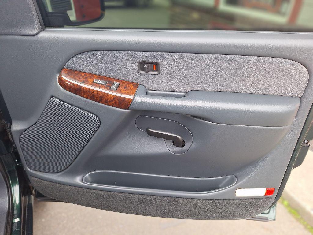 used 2001 Chevrolet Silverado 1500 car, priced at $18,999