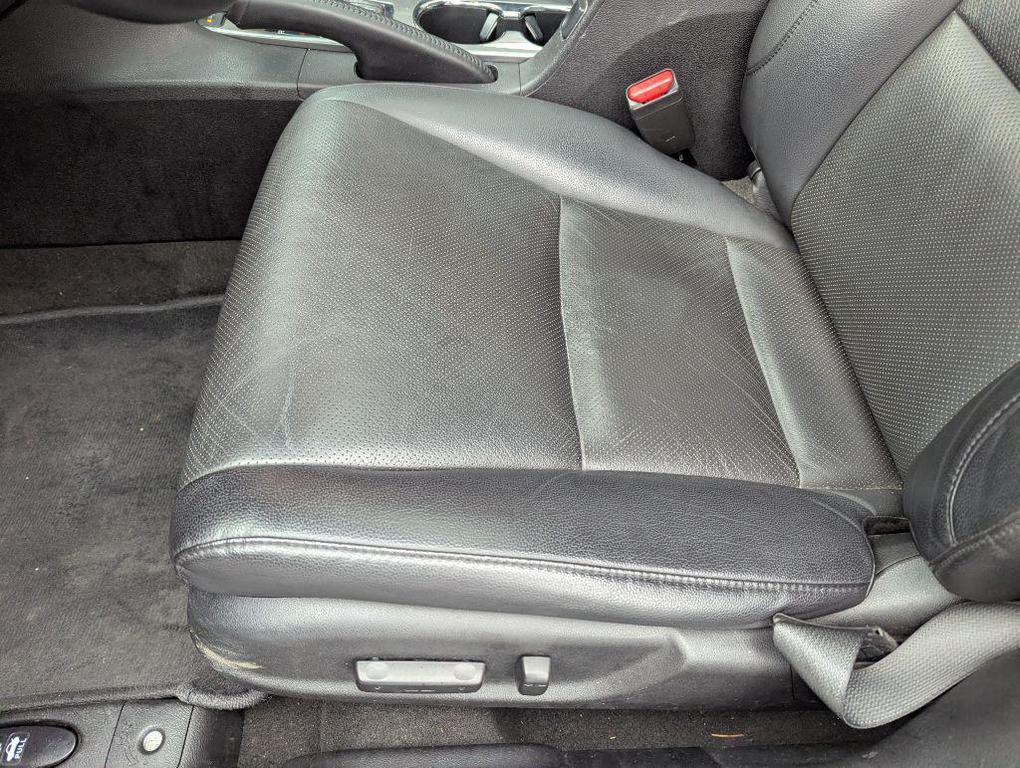 used 2014 Acura ILX car, priced at $11,999