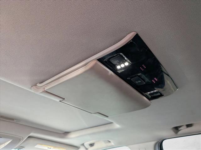 used 2018 GMC Yukon XL car, priced at $22,771