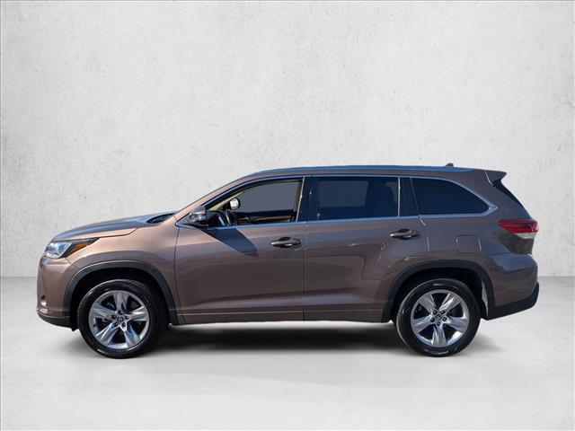used 2019 Toyota Highlander car, priced at $27,764