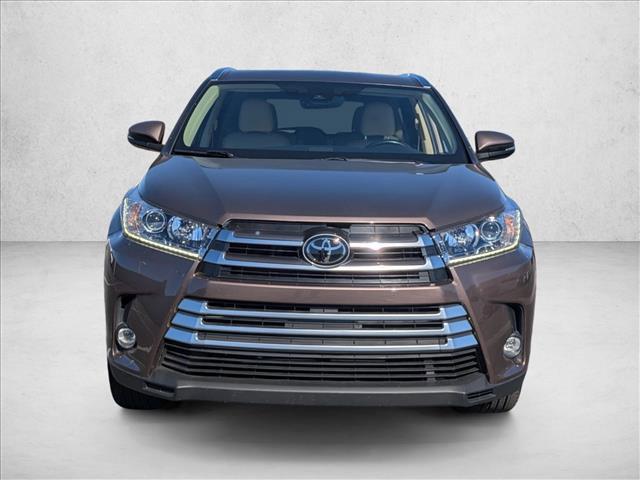 used 2019 Toyota Highlander car, priced at $27,764