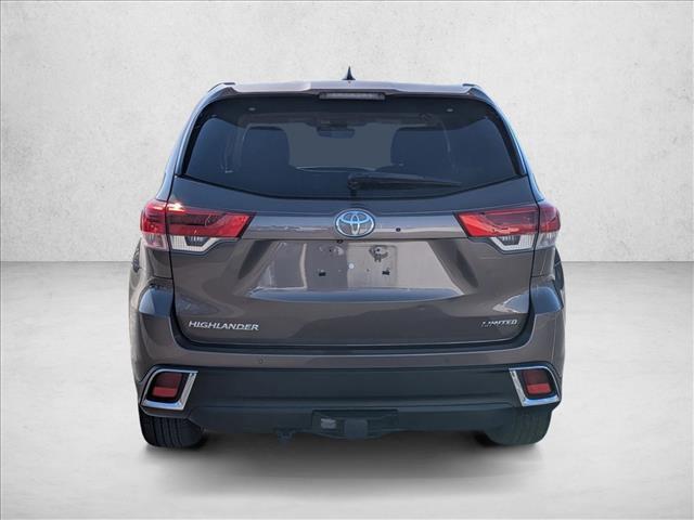 used 2019 Toyota Highlander car, priced at $27,764