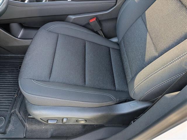 new 2026 Chevrolet Traverse car, priced at $42,053