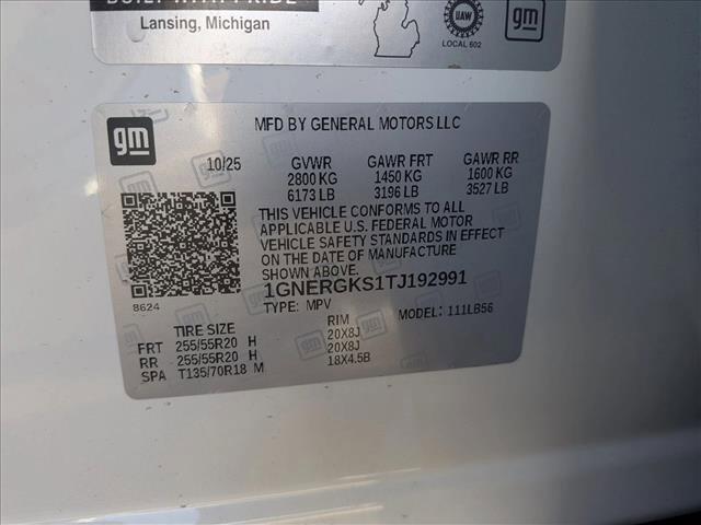 new 2026 Chevrolet Traverse car, priced at $42,053