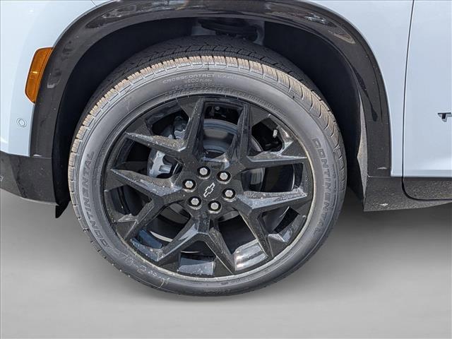 new 2026 Chevrolet Traverse car, priced at $53,862