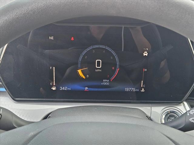 used 2025 Chevrolet Trax car, priced at $19,392