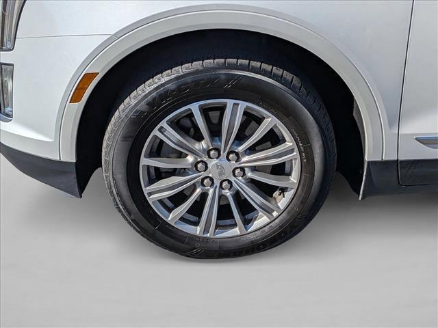 used 2017 Cadillac XT5 car, priced at $17,387