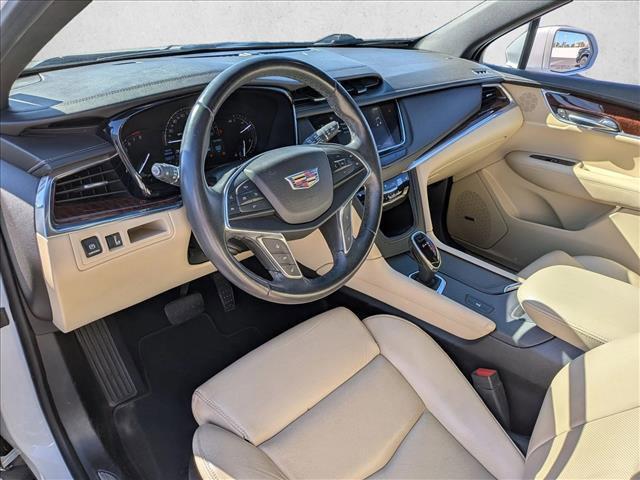 used 2017 Cadillac XT5 car, priced at $17,387