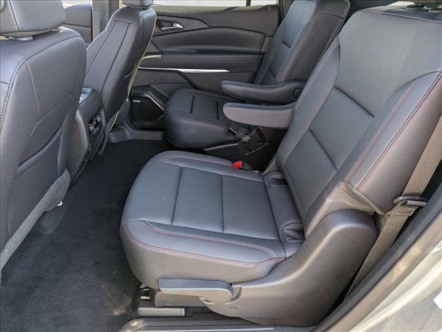 new 2026 Chevrolet Traverse car, priced at $53,311